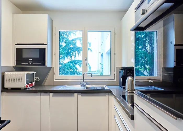Beautiful Near Eiffel Tower And Invalides Apartment *